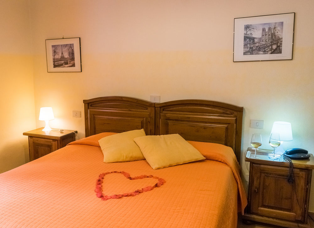 Hotel Hermes Florenz Exterior foto